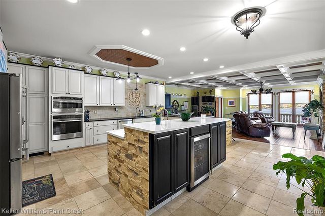 328 S Broadway Street, Lake Orion, MI 48362