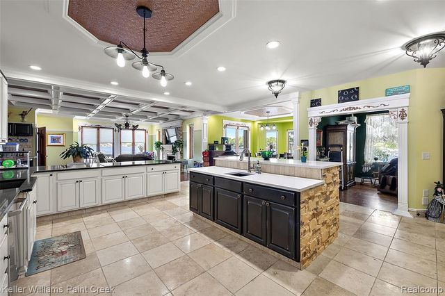 328 S Broadway Street, Lake Orion, MI 48362