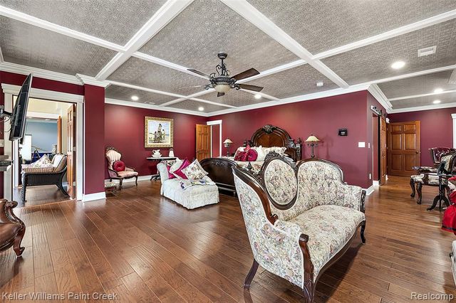 328 S Broadway Street, Lake Orion, MI 48362