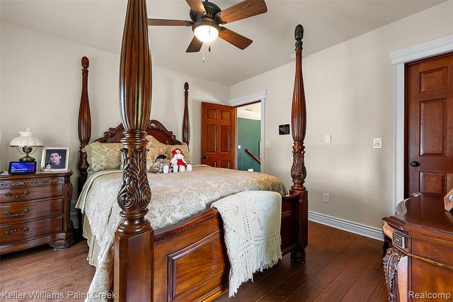 328 S Broadway Street, Lake Orion, MI 48362