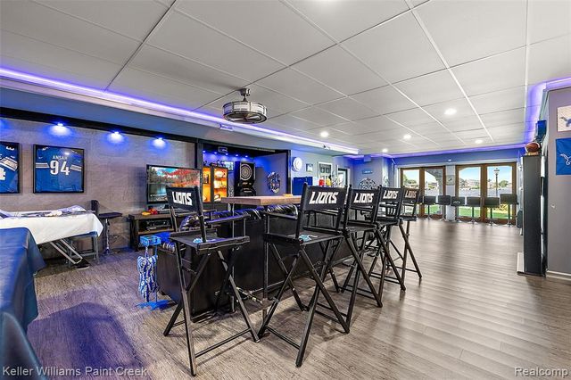 328 S Broadway Street, Lake Orion, MI 48362