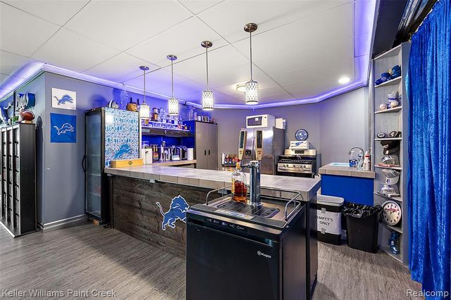 328 S Broadway Street, Lake Orion, MI 48362