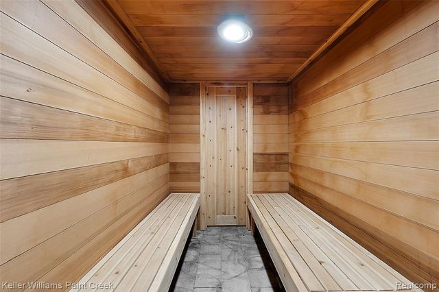 328 S Broadway Street, Lake Orion, MI 48362