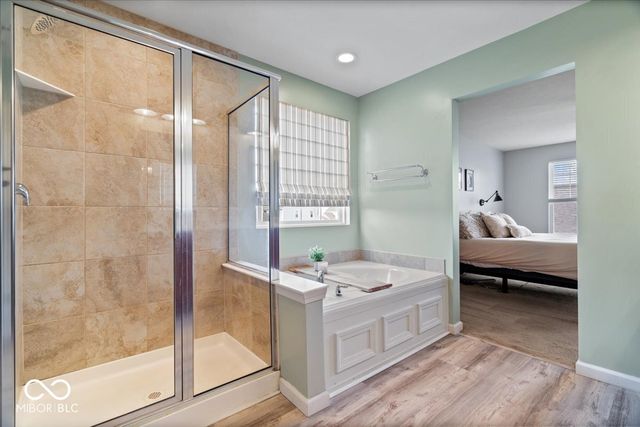 6638 Keepsake Drive, Whitestown, IN 46075