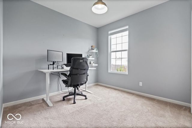 6638 Keepsake Drive, Whitestown, IN 46075