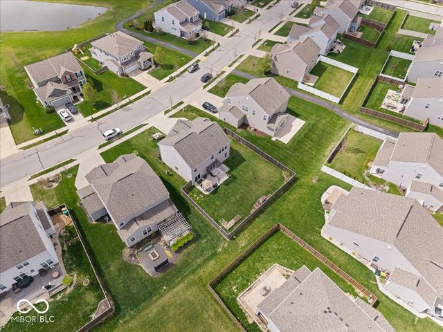 6638 Keepsake Drive, Whitestown, IN 46075