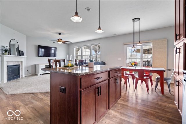 6638 Keepsake Drive, Whitestown, IN 46075