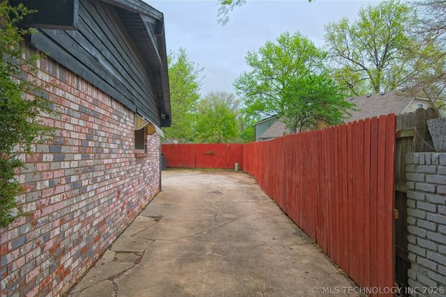 4859 S 68th East Avenue, Tulsa, OK 74145