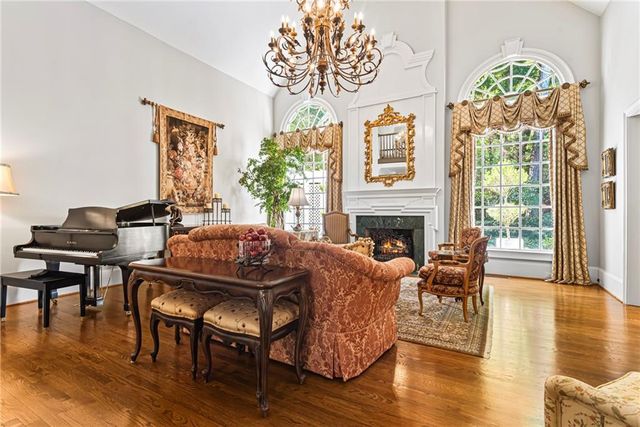 885 Carlton Ridge NE, Atlanta, GA 30342