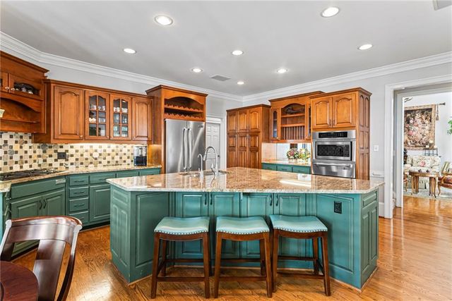 885 Carlton Ridge NE, Atlanta, GA 30342