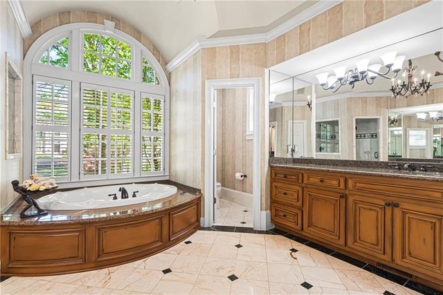 885 Carlton Ridge NE, Atlanta, GA 30342