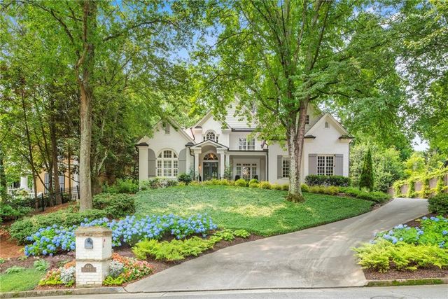 885 Carlton Ridge NE, Atlanta, GA 30342