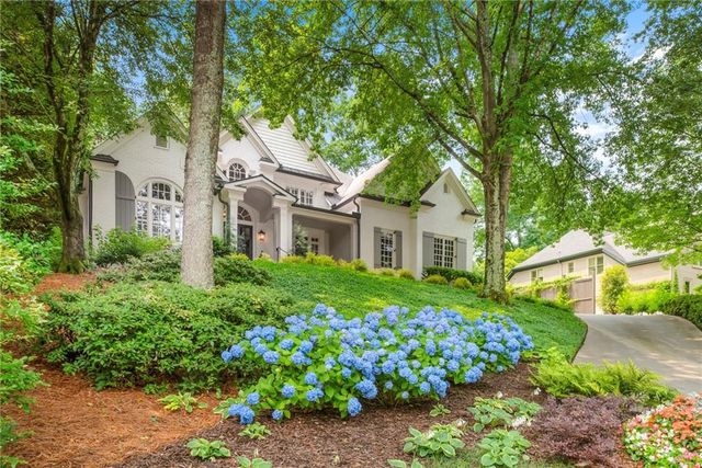 885 Carlton Ridge NE, Atlanta, GA 30342