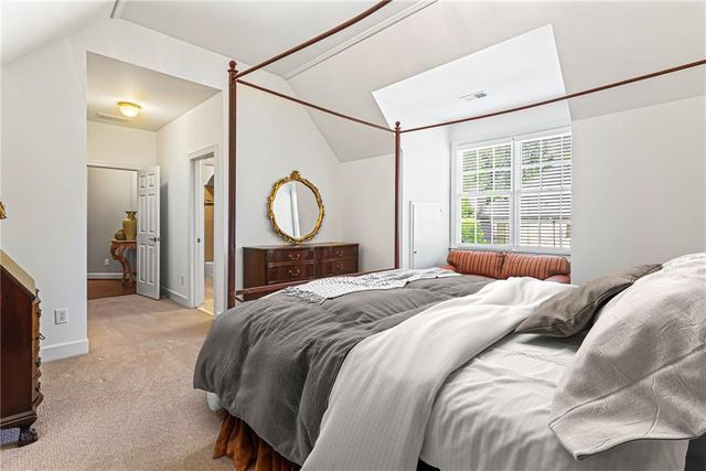 885 Carlton Ridge NE, Atlanta, GA 30342