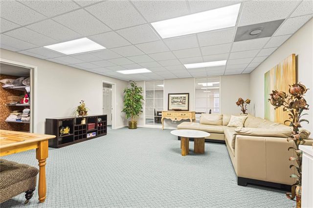 885 Carlton Ridge NE, Atlanta, GA 30342