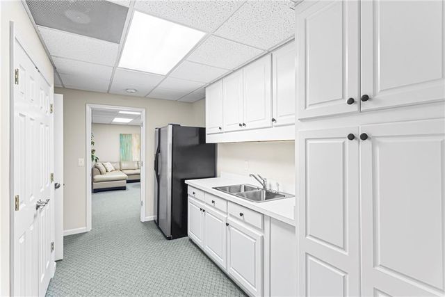 885 Carlton Ridge NE, Atlanta, GA 30342