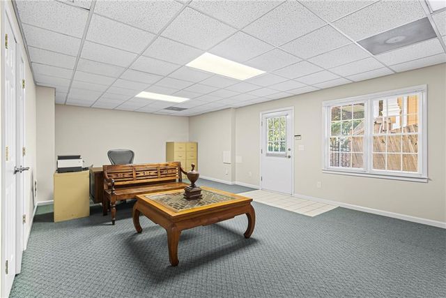 885 Carlton Ridge NE, Atlanta, GA 30342