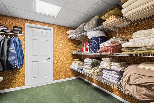 885 Carlton Ridge NE, Atlanta, GA 30342