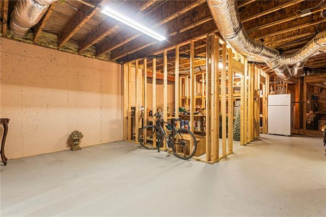 885 Carlton Ridge NE, Atlanta, GA 30342