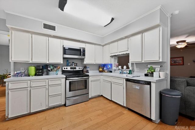 2706 Northeastern Avenue, Jacksonville, AR 72076
