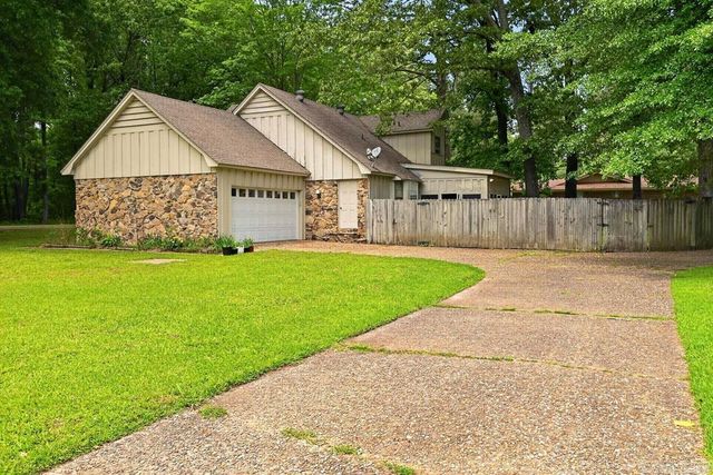 2706 Northeastern Avenue, Jacksonville, AR 72076