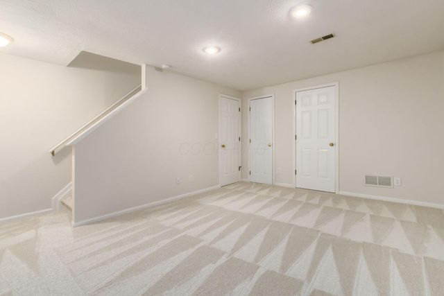 5363 Reston Park Drive, Columbus, OH 43235