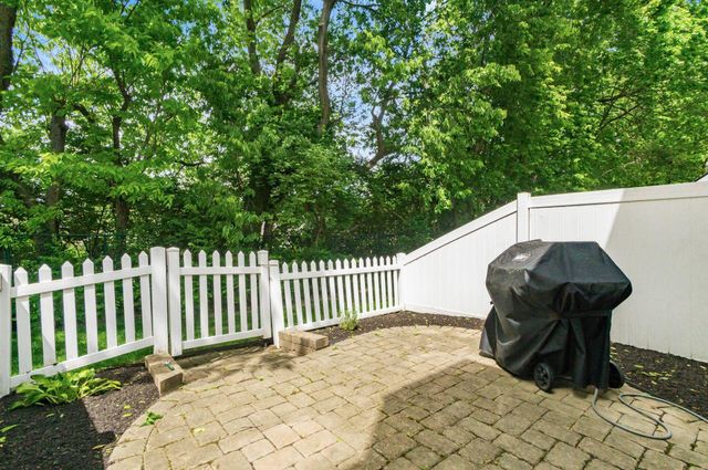 5363 Reston Park Drive, Columbus, OH 43235