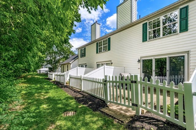 5363 Reston Park Drive, Columbus, OH 43235