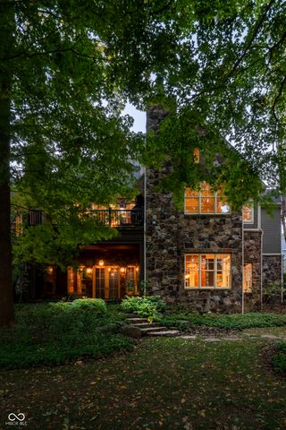 1236 Emerald Viking Court, Westfield, IN 46074