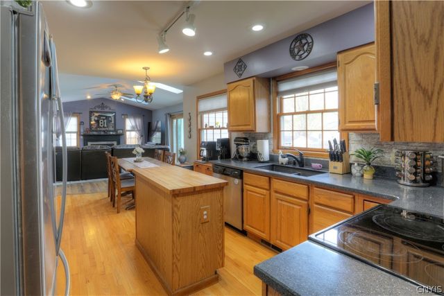 9469 Birch Tree Road, Cicero, NY 13029