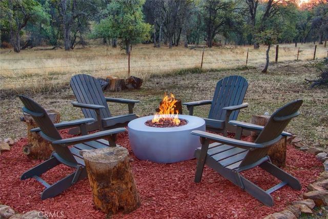 5615 Bear Trap Drive, Mariposa, CA 95338