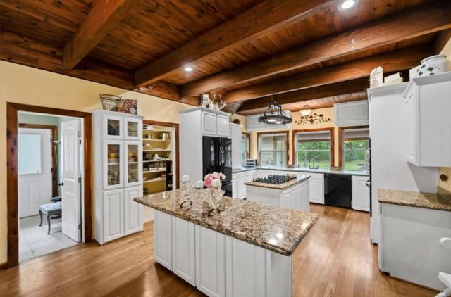 30338 Riley Road, Waller, TX 77484