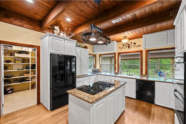 30338 Riley Road, Waller, TX 77484