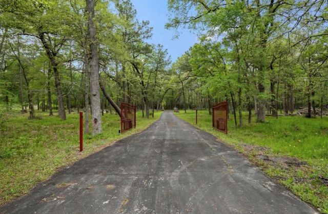 30338 Riley Road, Waller, TX 77484