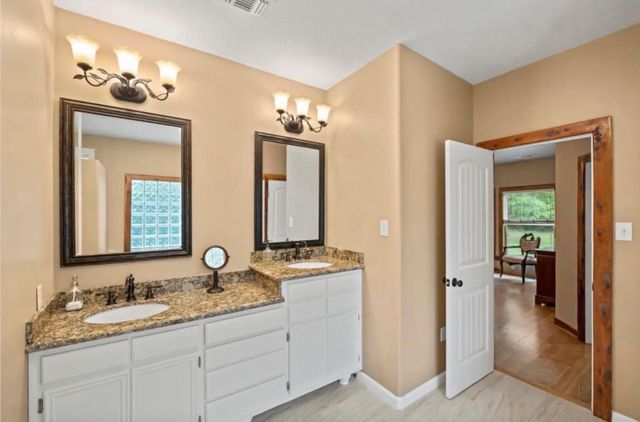 30338 Riley Road, Waller, TX 77484
