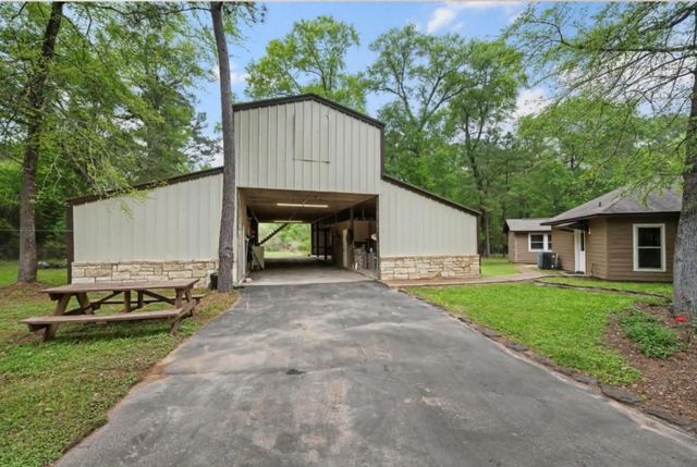30338 Riley Road, Waller, TX 77484