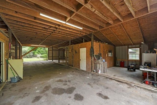 30338 Riley Road, Waller, TX 77484