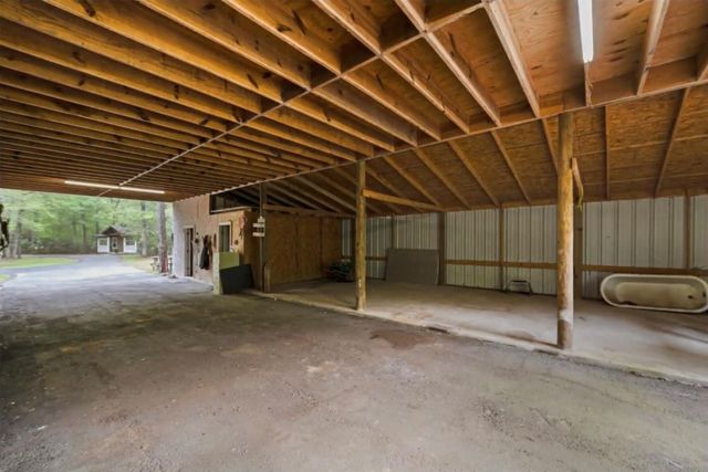 30338 Riley Road, Waller, TX 77484