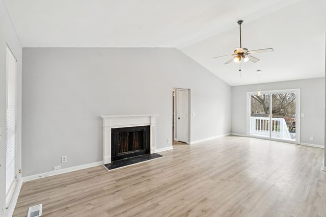 1205 Jacksons Hill Rd, Hermitage, TN 37076