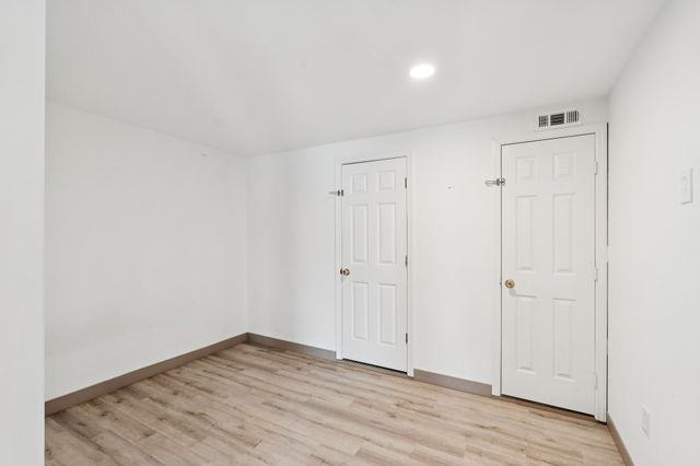 1205 Jacksons Hill Rd, Hermitage, TN 37076