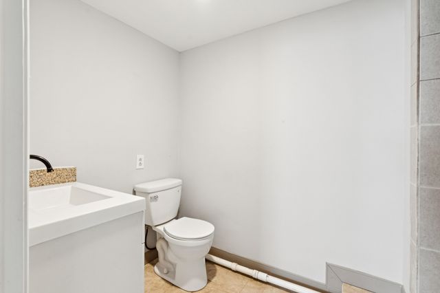 1205 Jacksons Hill Rd, Hermitage, TN 37076