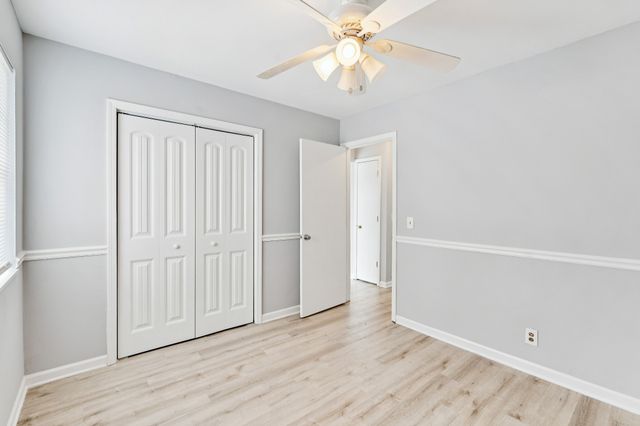 1205 Jacksons Hill Rd, Hermitage, TN 37076