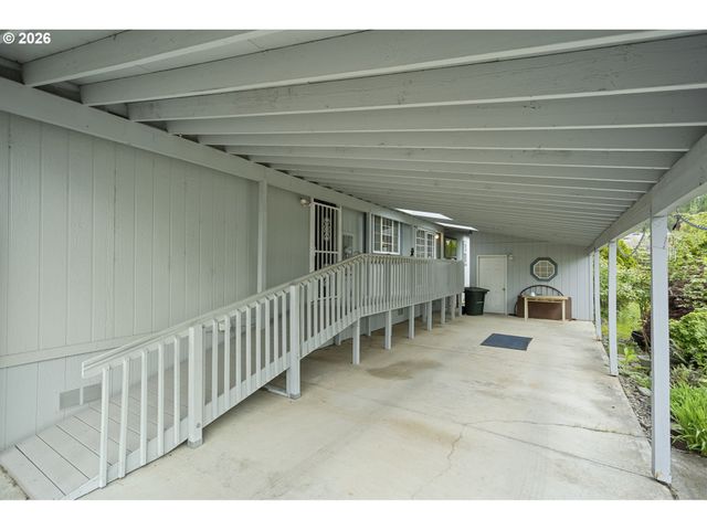 369 GUN CLUB Rd 100, Woodland, WA 98674