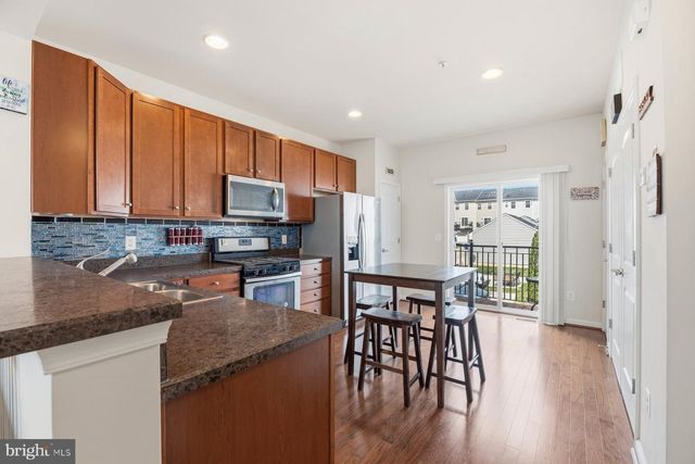 4516 BIRCHWOOD DR, Baltimore, MD 21229