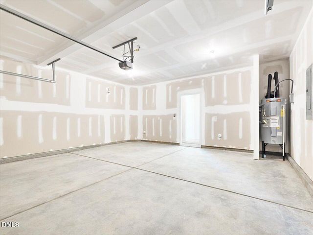 500 Hipwood Drive, Zebulon, NC 27597