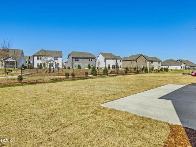 500 Hipwood Drive, Zebulon, NC 27597