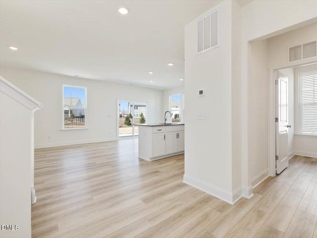 500 Hipwood Drive, Zebulon, NC 27597