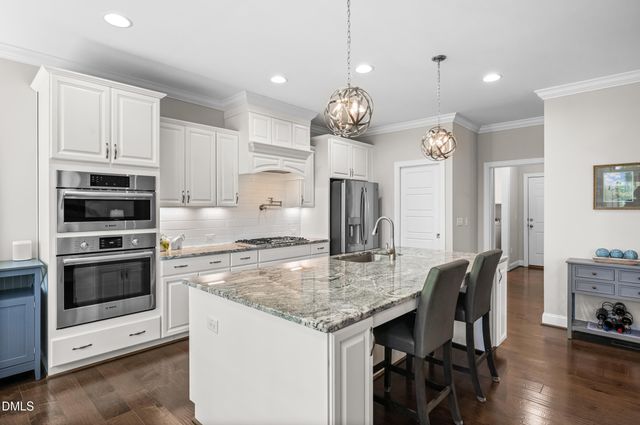 3432 S Pointe Drive, Apex, NC 27539