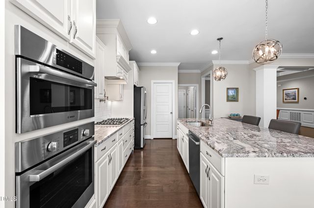 3432 S Pointe Drive, Apex, NC 27539