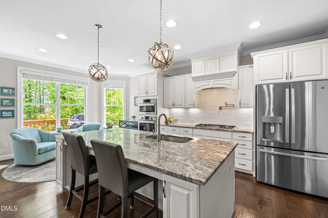 3432 S Pointe Drive, Apex, NC 27539